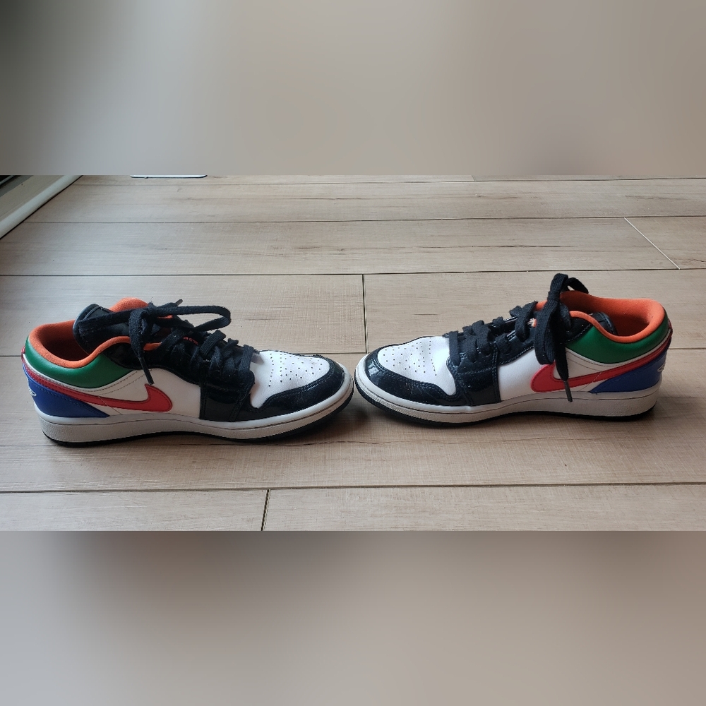 Jordan Air 1 Low Womens Multi-colored, Size 7.5 (Women's Size) - Picture 5 of 8